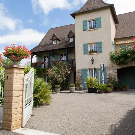 Le Petit Chateau Holiday home *