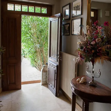 Holiday home Le Petit Chateau *
