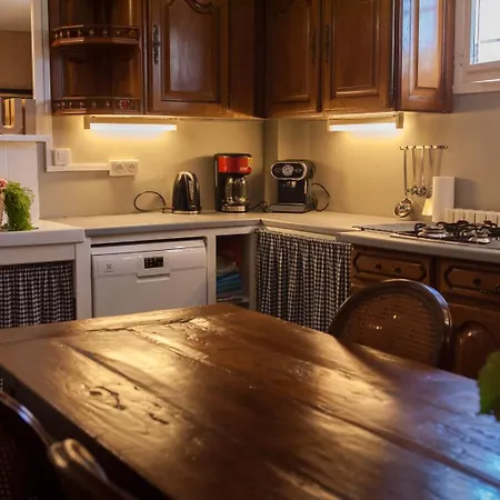 Le Petit Chateau Holiday home Betaille